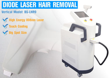 Laser-Maschine IPL Laser-Haar-Abbau-Maschine der Dioden-810nm mit der Note, die AC220V - 240V abkühlt